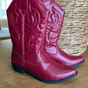 Rampage Valiant Cowboy Boots. Size 8.5 M. Red. New without box.